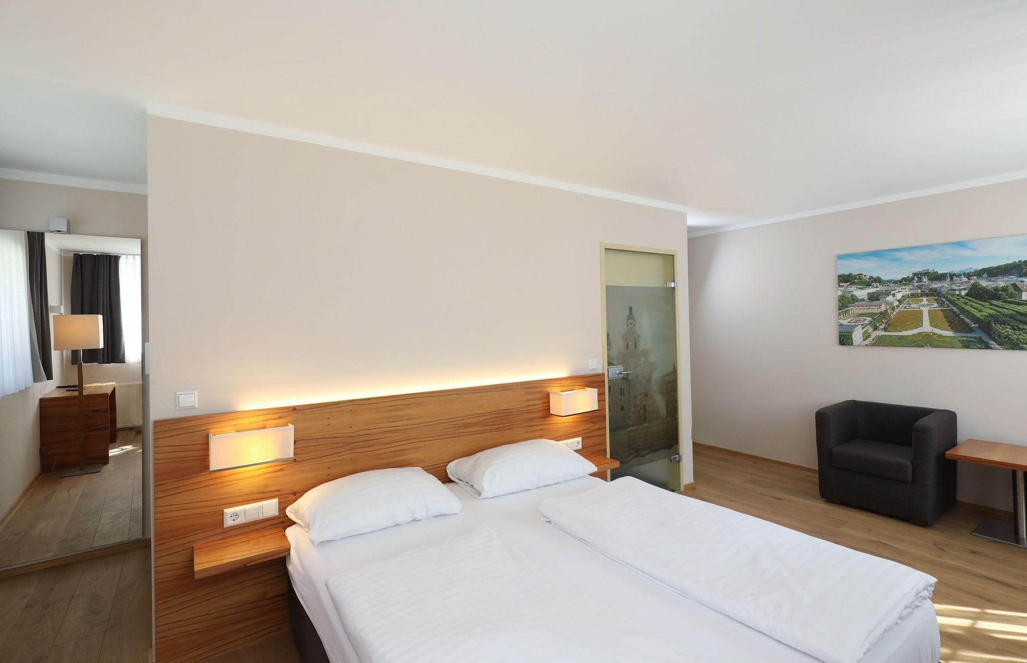 Das Jedermann Boutiquehotel Mit Stadtgarten Salzburg Ngoại thất bức ảnh
