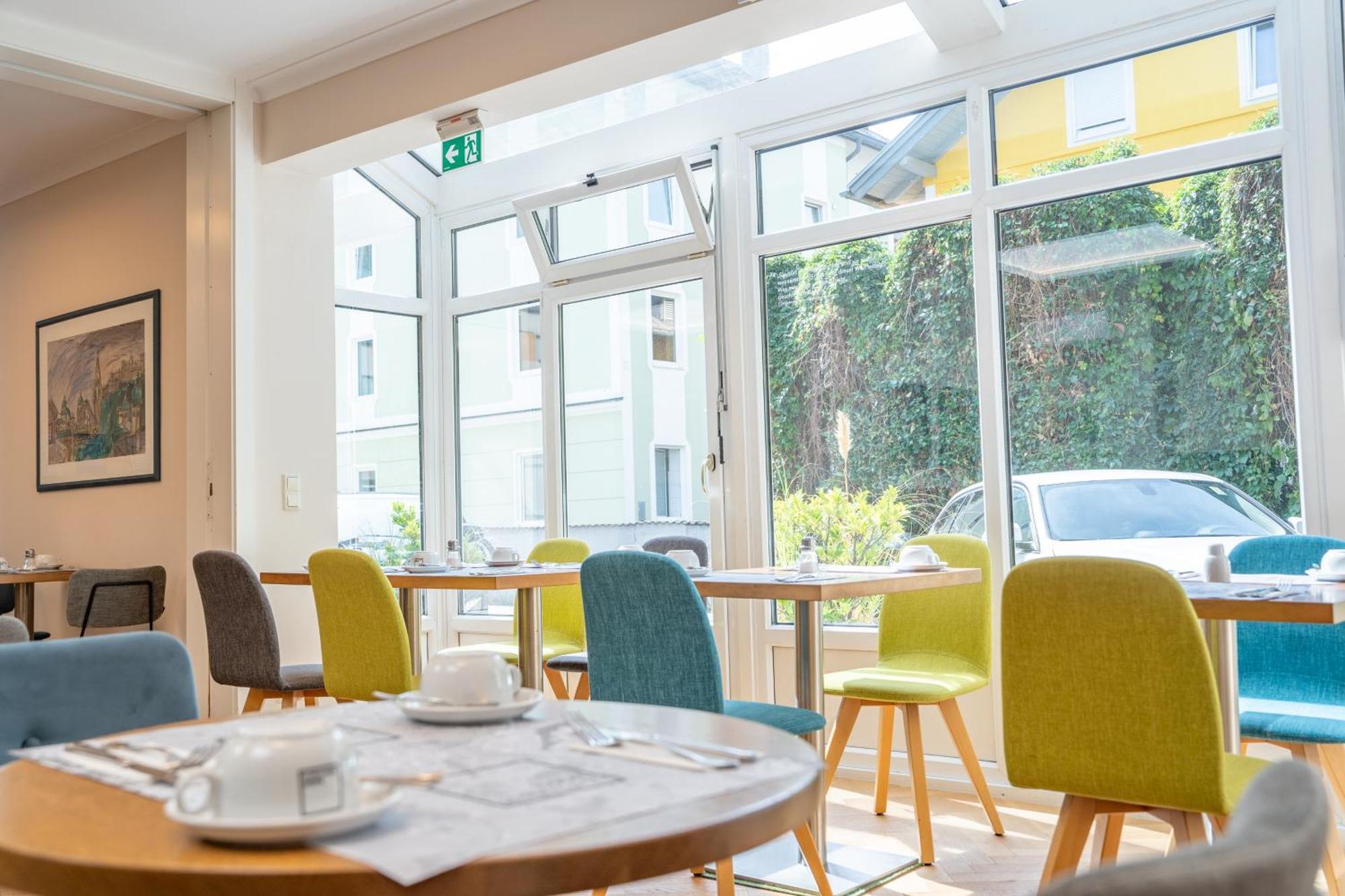 Das Jedermann Boutiquehotel Mit Stadtgarten Salzburg Ngoại thất bức ảnh